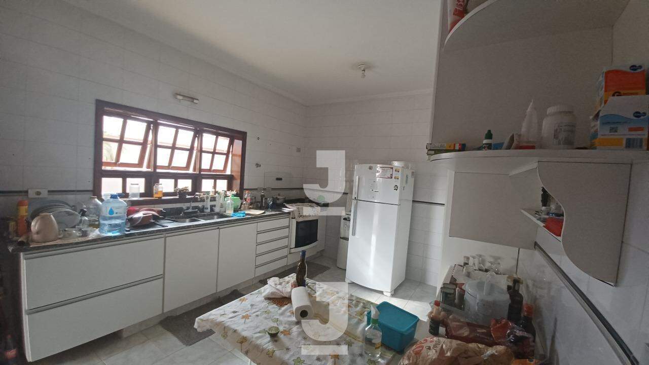 Casa à venda com 3 quartos, 356m² - Foto 13