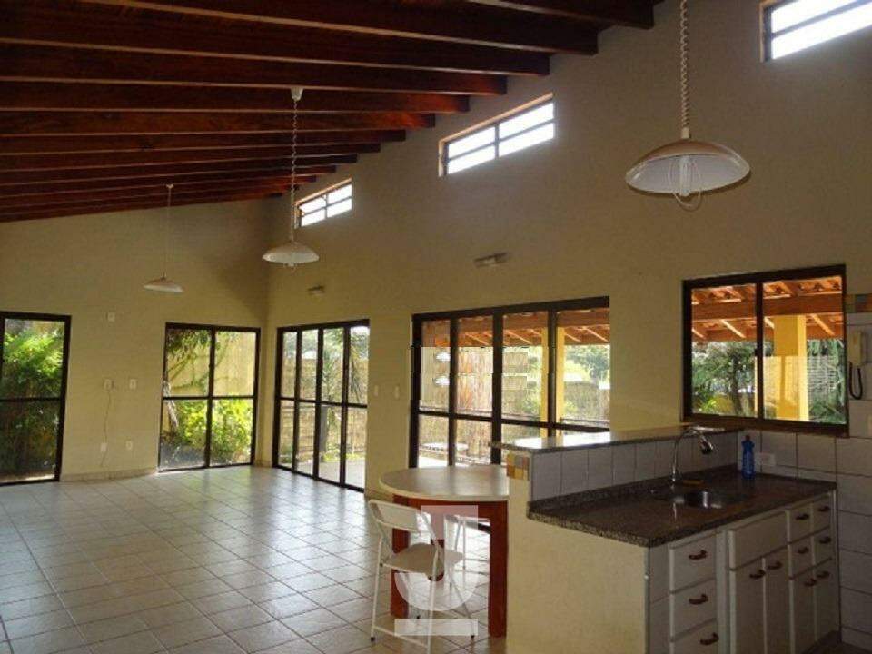 Casa à venda com 3 quartos, 500m² - Foto 10