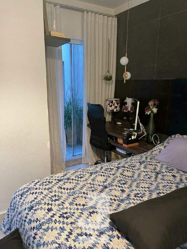 Casa de Condomínio à venda com 4 quartos, 400m² - Foto 39