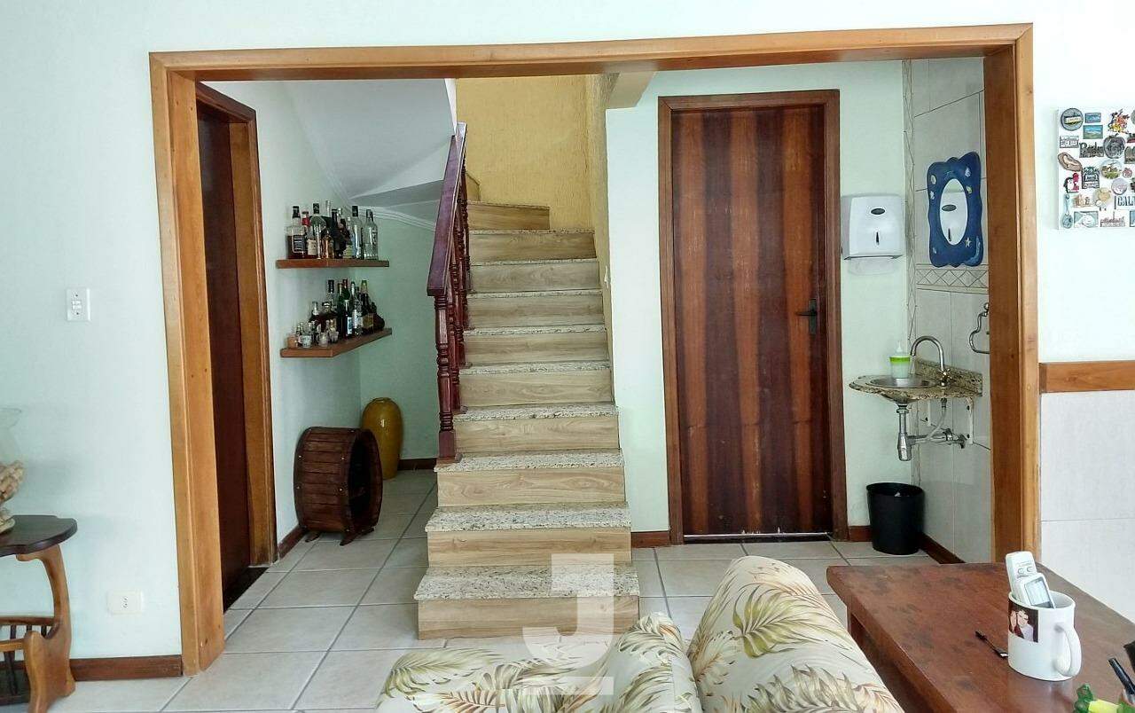 Casa à venda com 4 quartos, 279m² - Foto 16