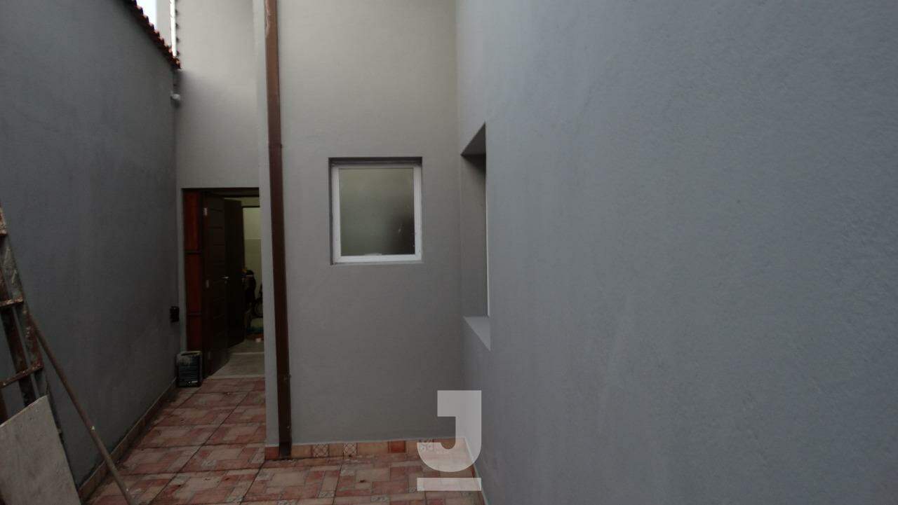 Casa à venda com 5 quartos, 146m² - Foto 11