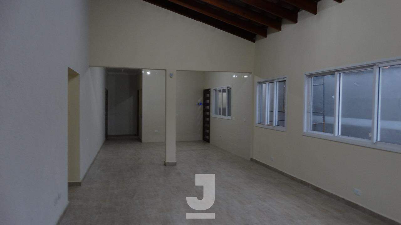 Casa à venda com 5 quartos, 146m² - Foto 4