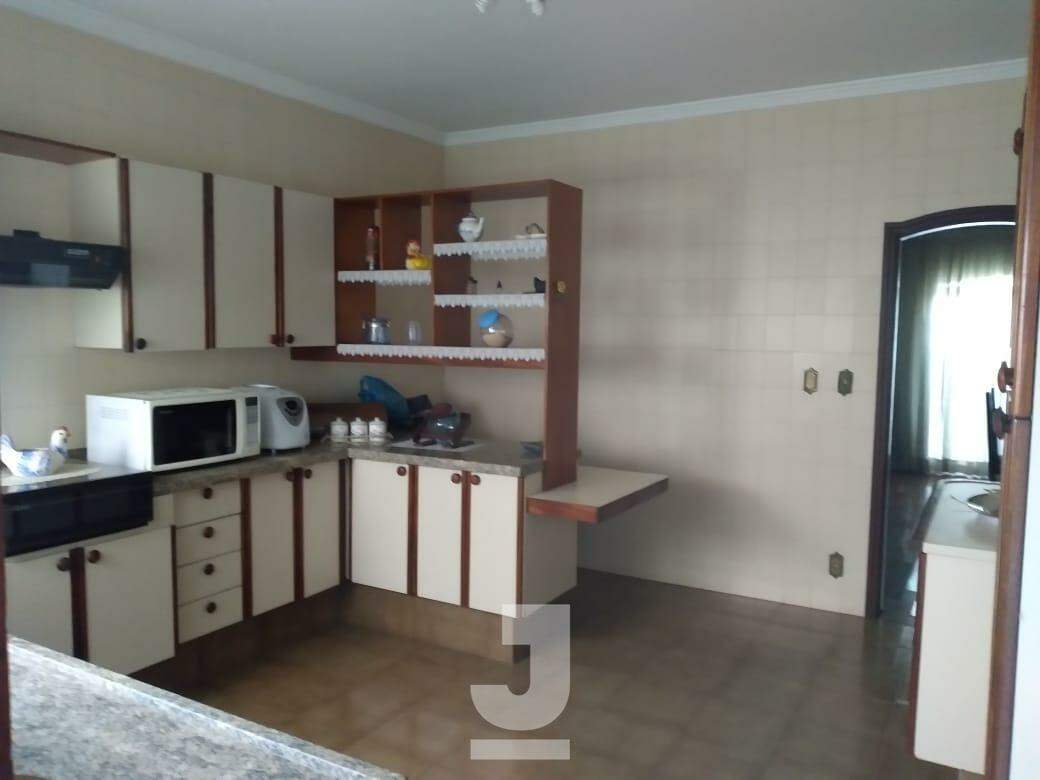 Casa à venda com 4 quartos, 337m² - Foto 12