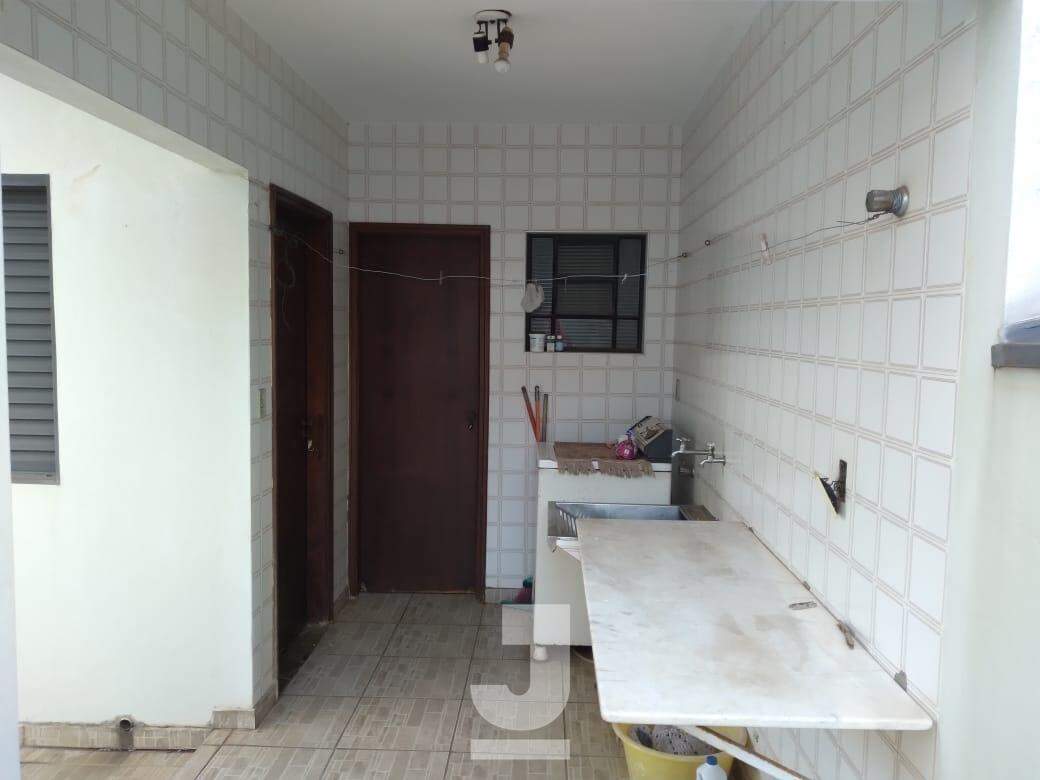 Casa à venda com 4 quartos, 337m² - Foto 33