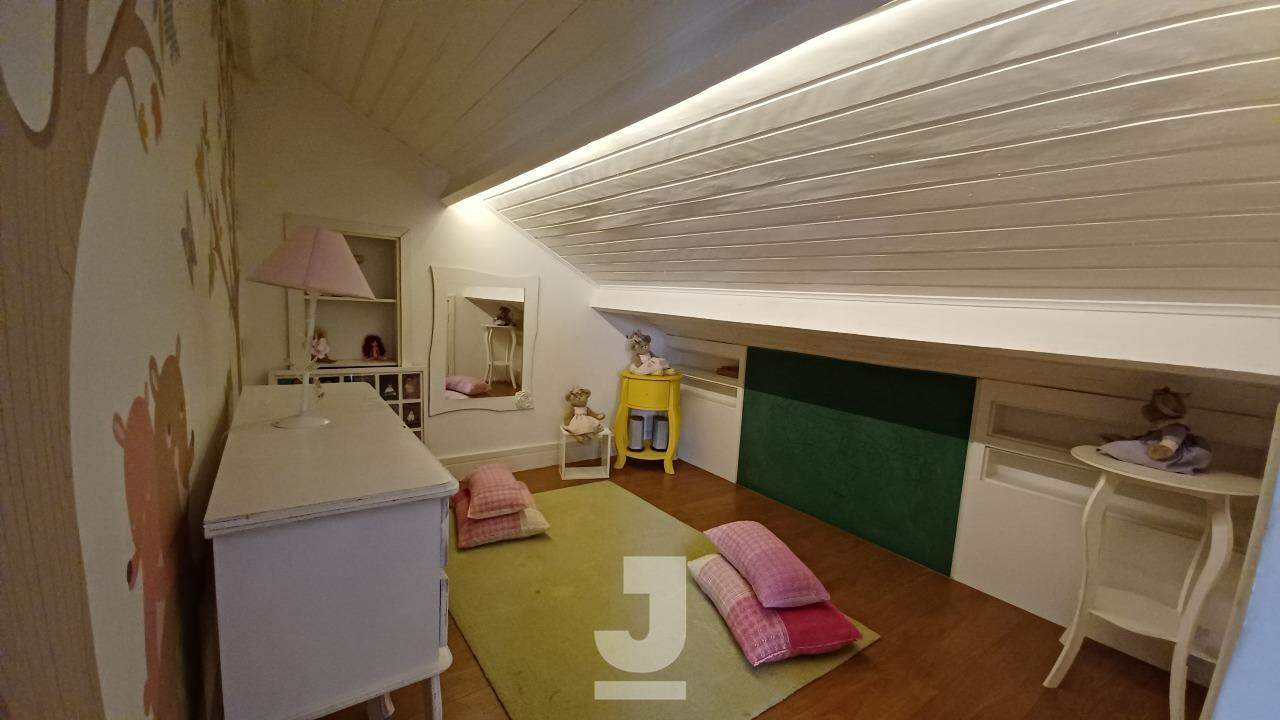 Casa de Condomínio à venda com 3 quartos, 300m² - Foto 16