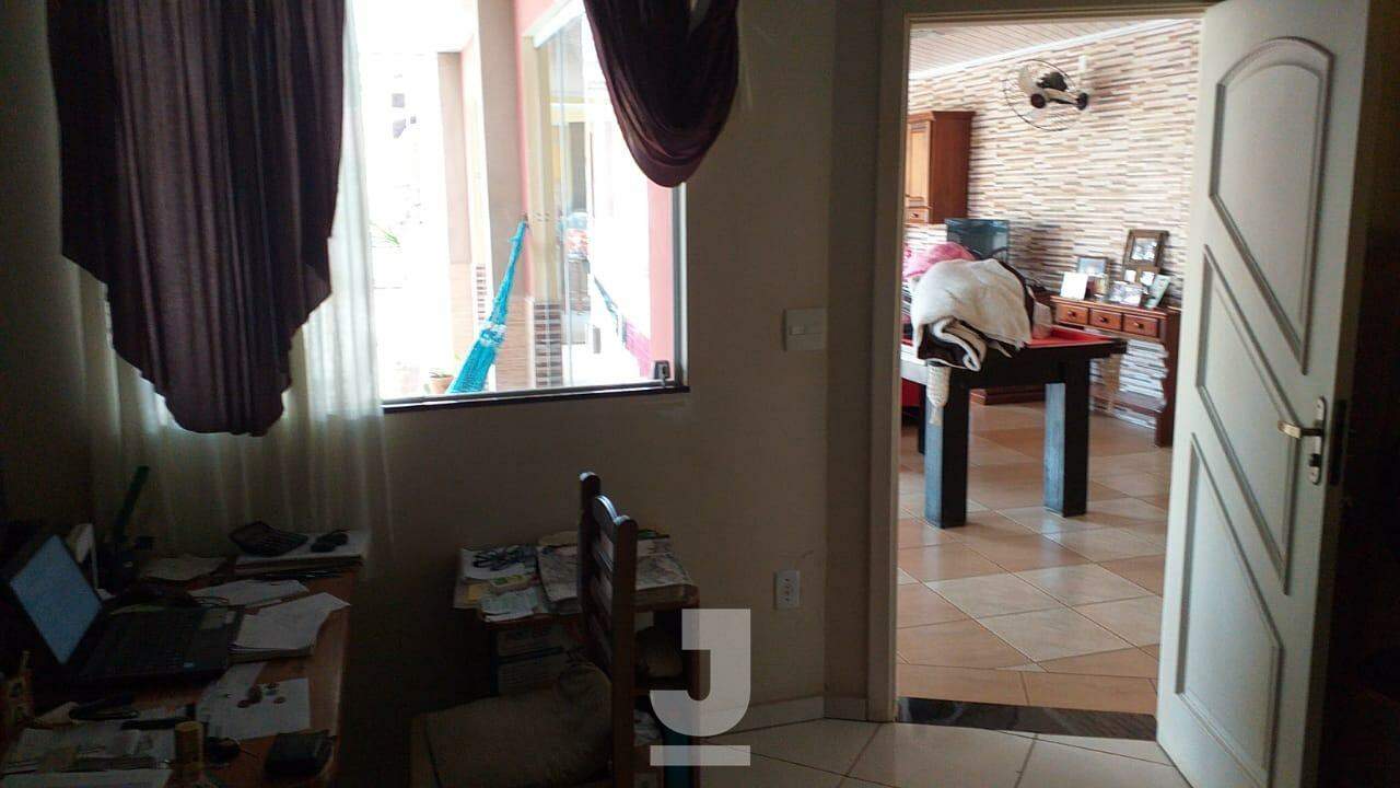 Casa à venda com 4 quartos, 250m² - Foto 29