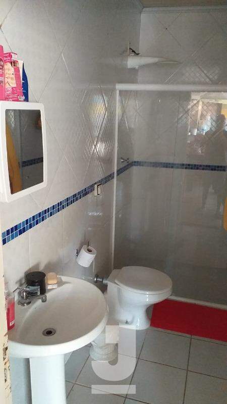 Casa à venda com 4 quartos, 250m² - Foto 26