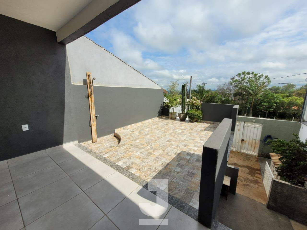 Casa à venda com 2 quartos, 140m² - Foto 6