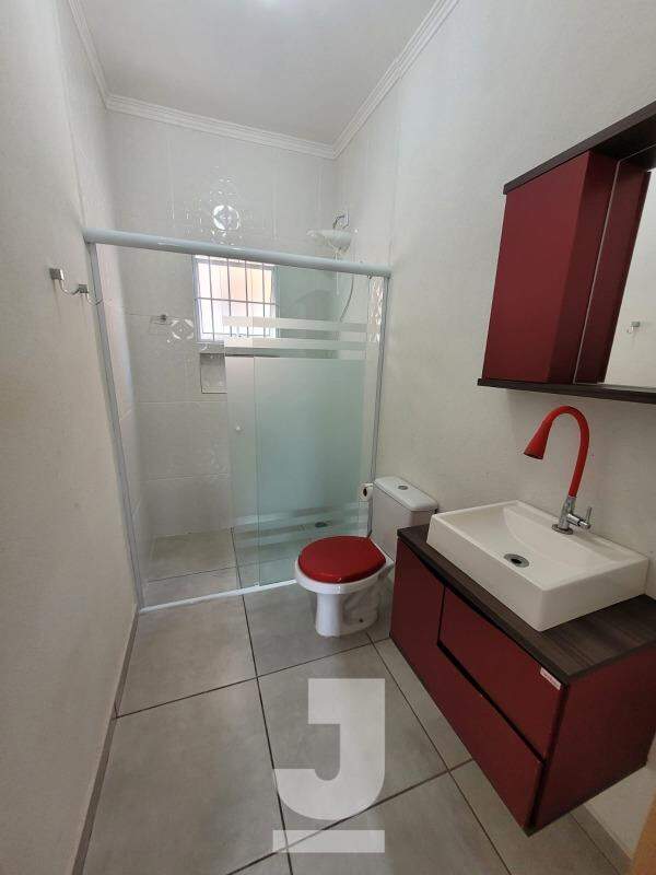 Casa à venda com 2 quartos, 140m² - Foto 7