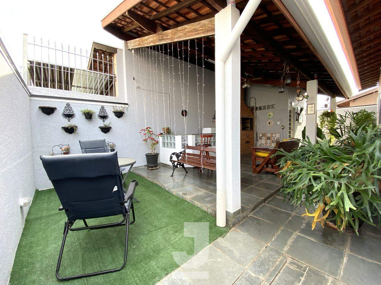 Casa à venda com 3 quartos, 136m² - Foto 10