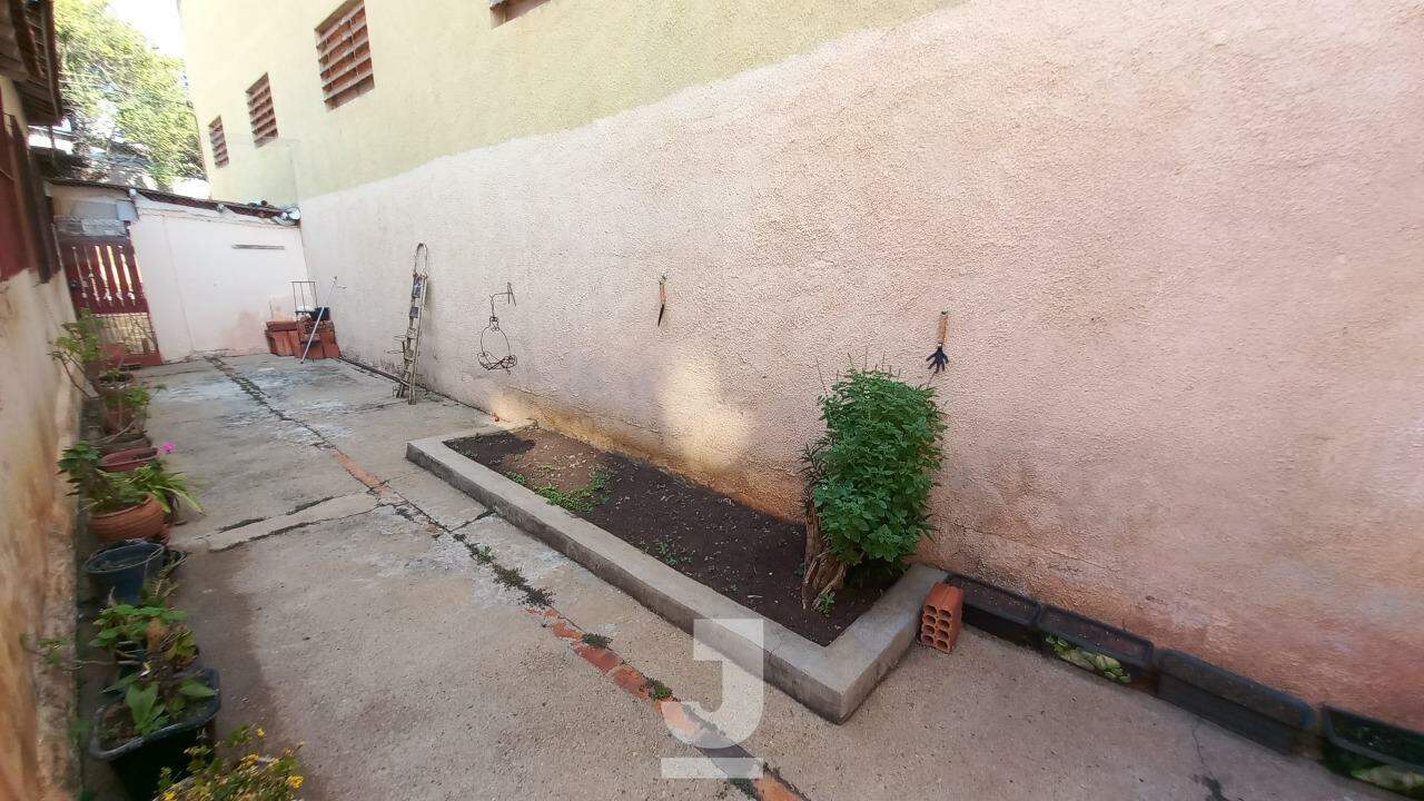 Casa à venda com 3 quartos, 100m² - Foto 14