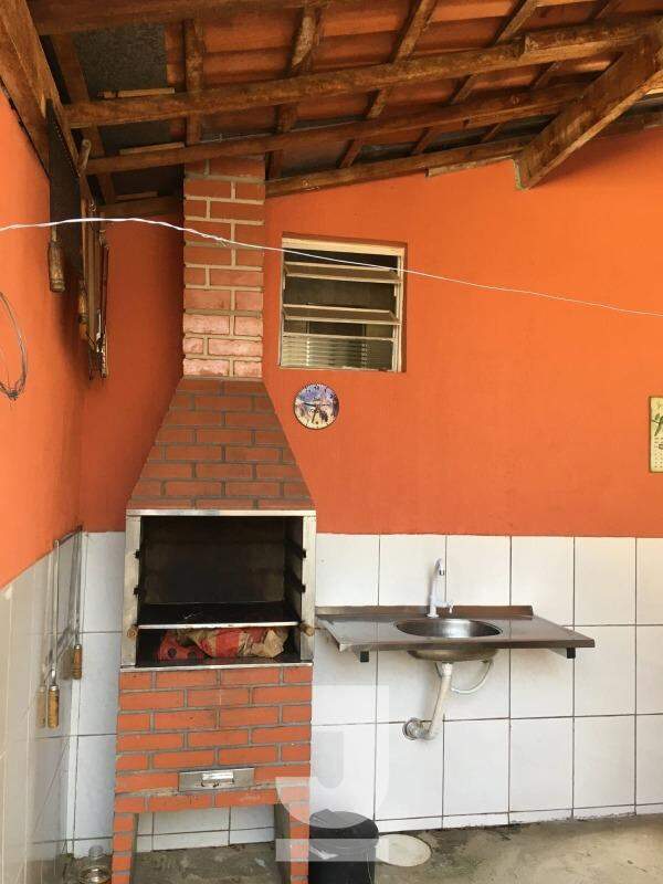 Casa à venda com 3 quartos, 135m² - Foto 19