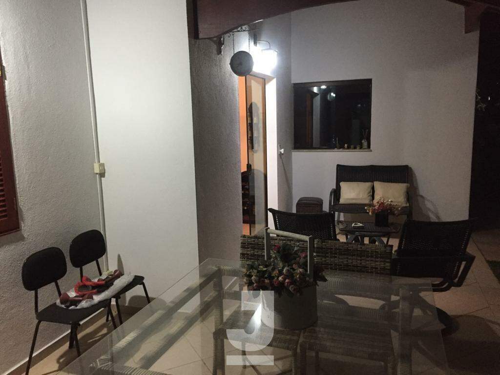 Casa de Condomínio à venda com 3 quartos, 205m² - Foto 16