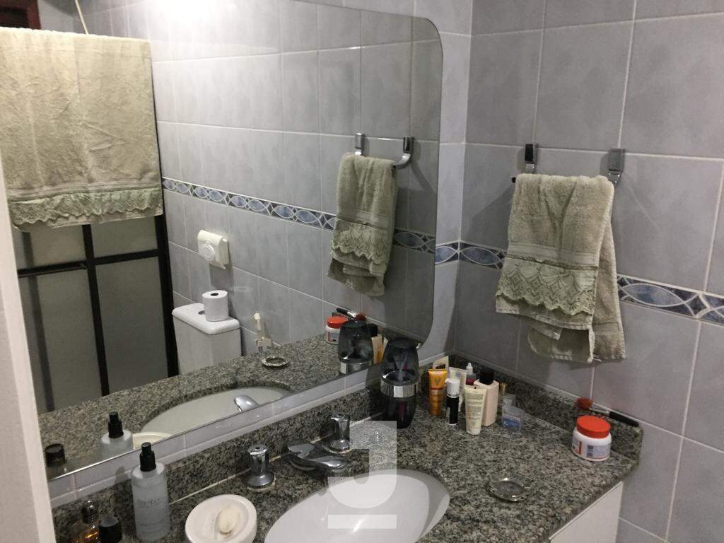 Casa de Condomínio à venda com 3 quartos, 205m² - Foto 36