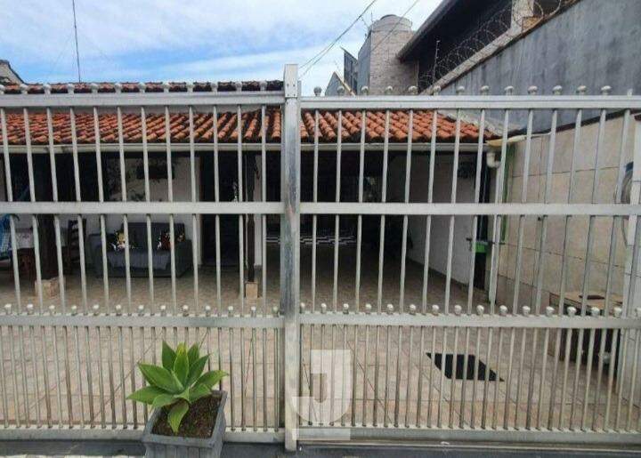 Casa à venda com 3 quartos, 300m² - Foto 22