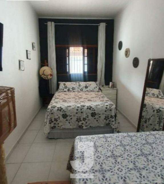 Casa à venda com 3 quartos, 300m² - Foto 17