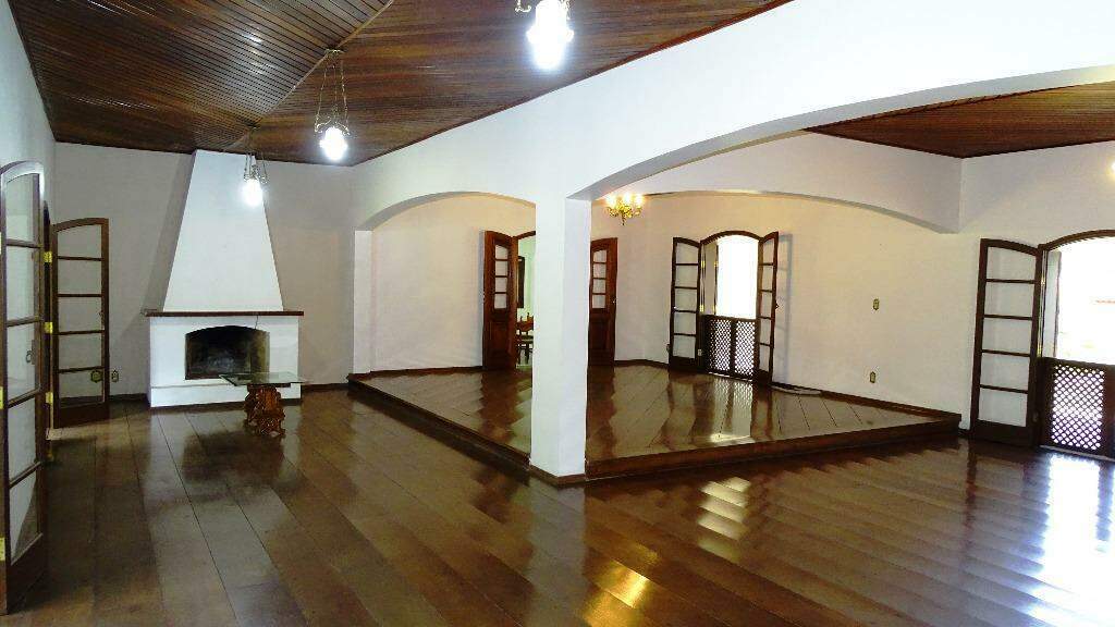 Casa de Condomínio à venda com 8 quartos, 700m² - Foto 8