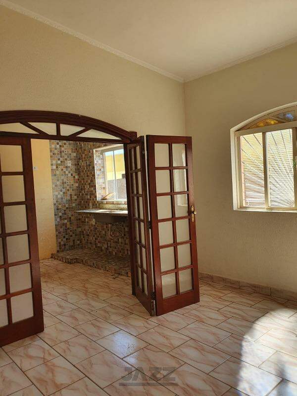 Fazenda à venda com 3 quartos, 400m² - Foto 2