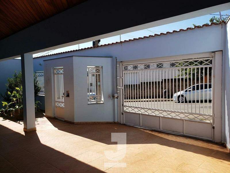 Casa à venda com 3 quartos, 264m² - Foto 30