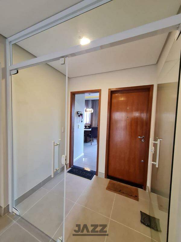 Apartamento à venda com 2 quartos, 67m² - Foto 10