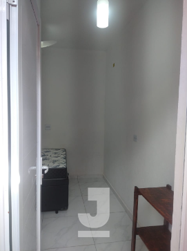 Casa à venda com 8 quartos, 150m² - Foto 10