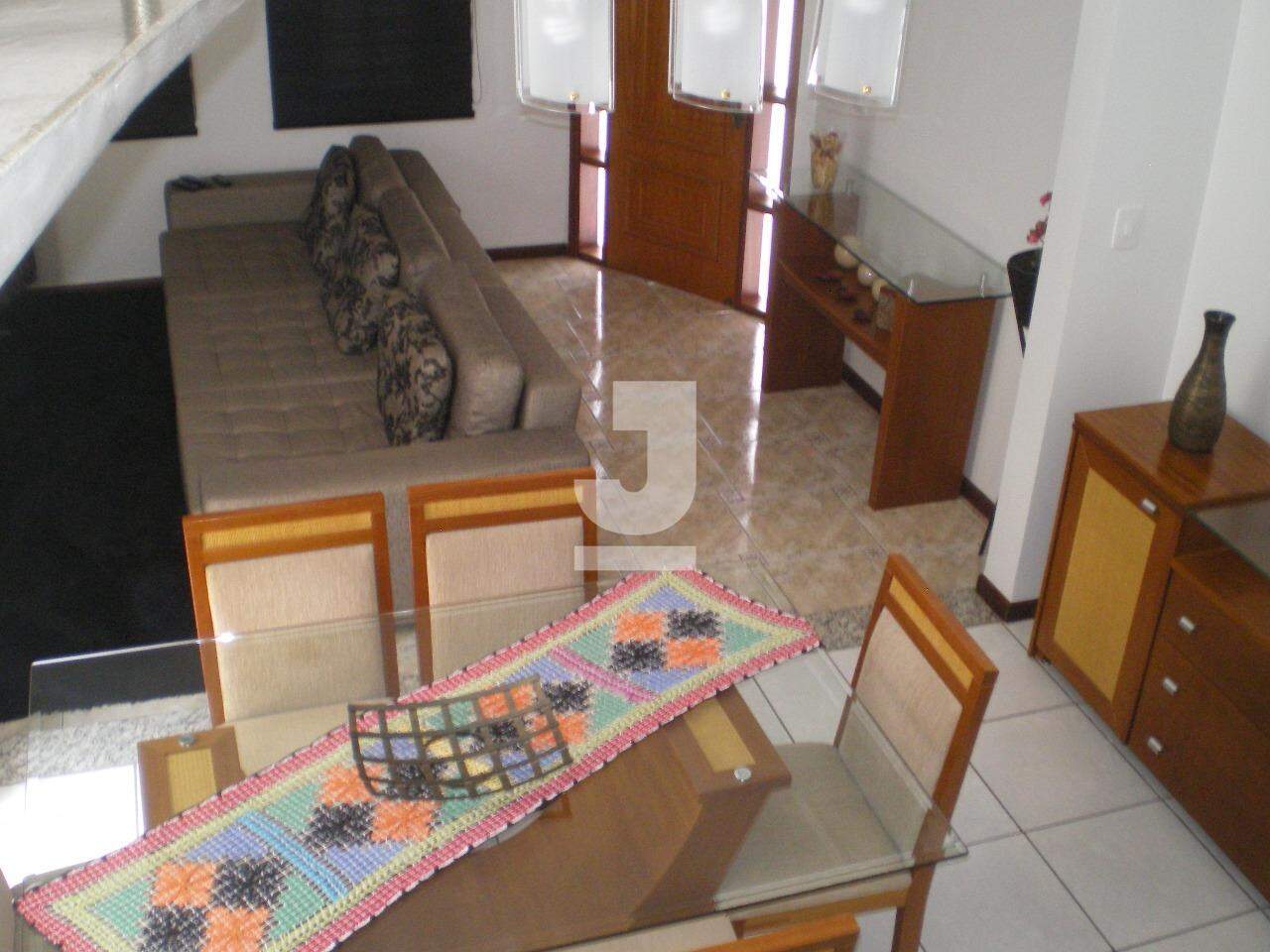 Casa de Condomínio à venda com 4 quartos, 225m² - Foto 8