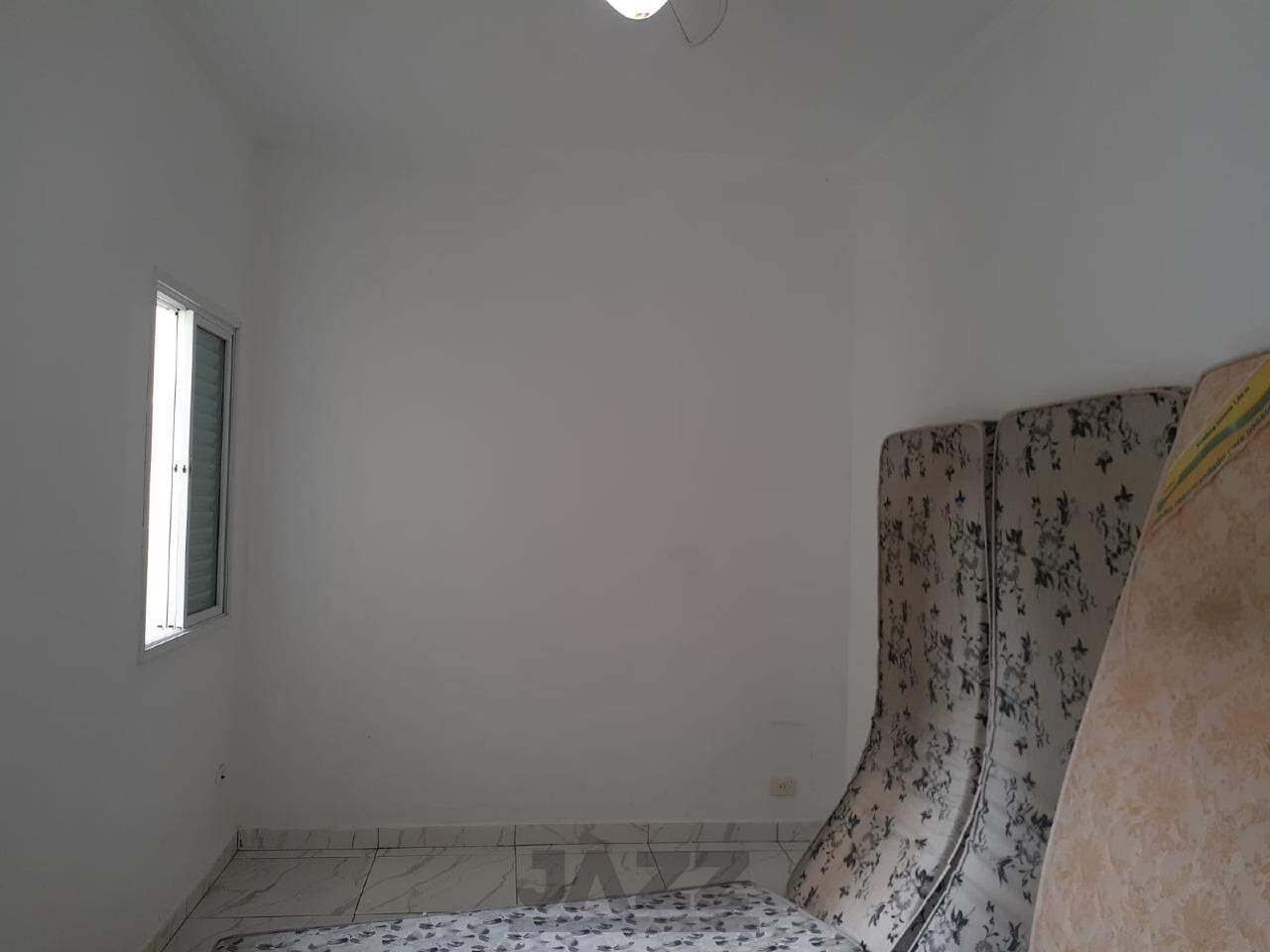 Casa à venda com 4 quartos, 200m² - Foto 33