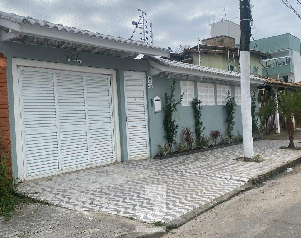 Casa à venda com 4 quartos, 200m² - Foto 38