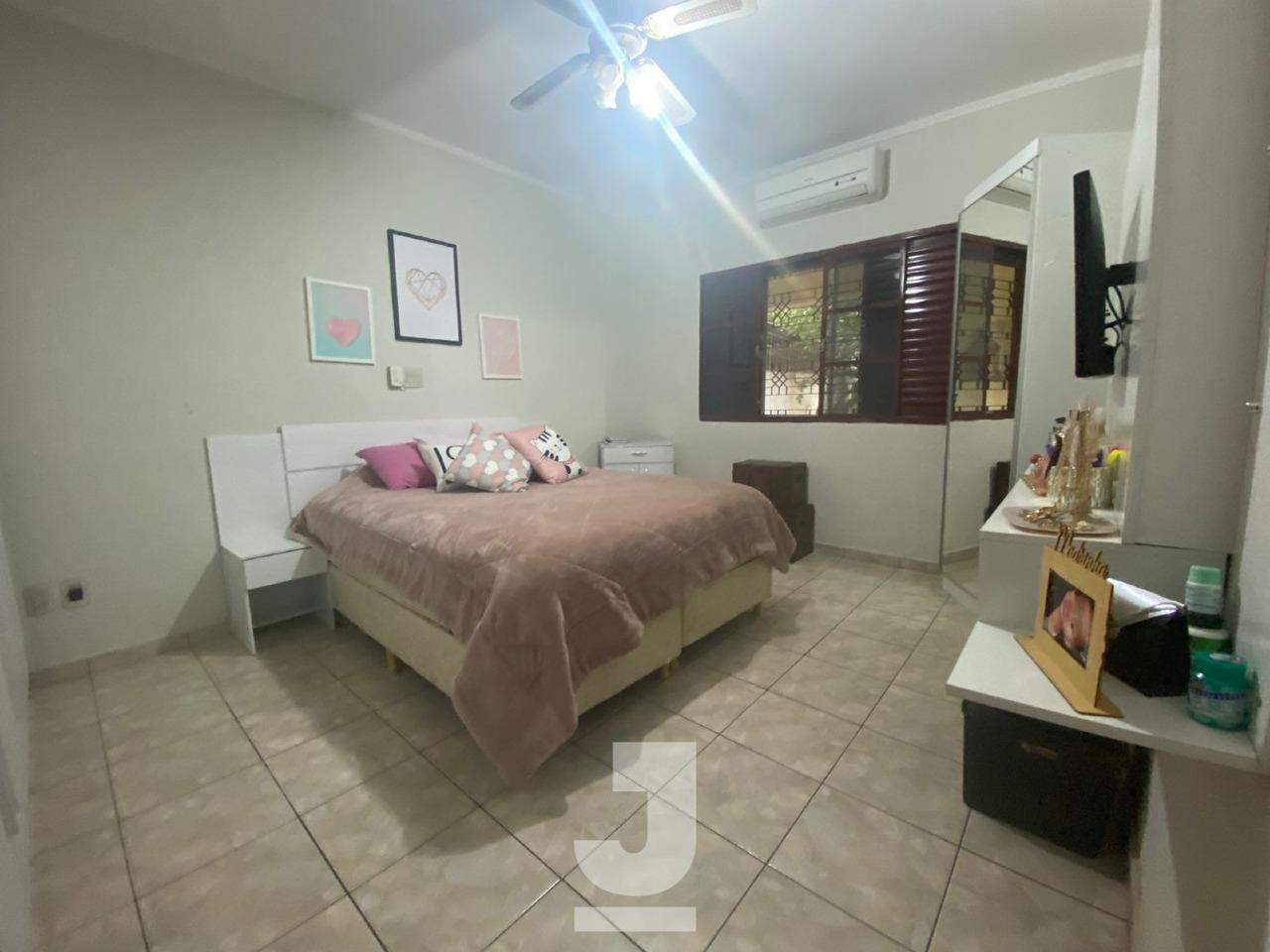 Casa à venda com 2 quartos, 167m² - Foto 13