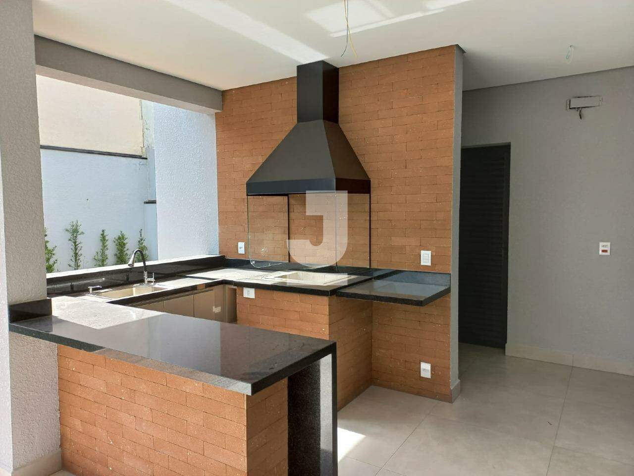 Casa de Condomínio à venda com 4 quartos, 305m² - Foto 16