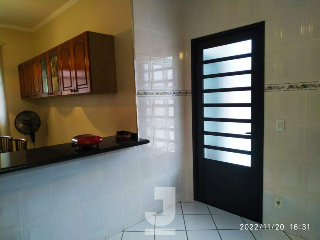 Casa à venda com 3 quartos, 178m² - Foto 14