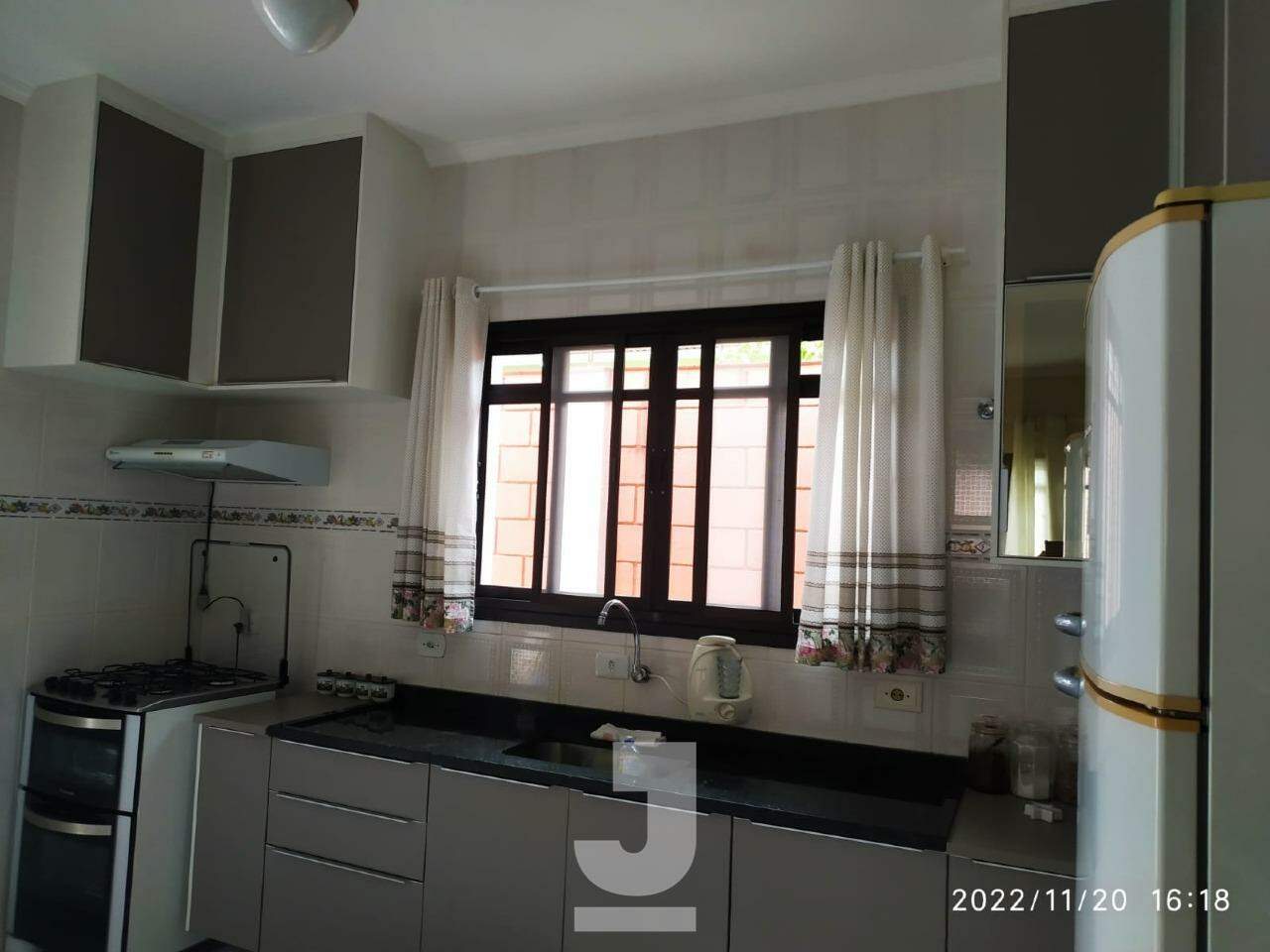 Casa à venda com 3 quartos, 178m² - Foto 26