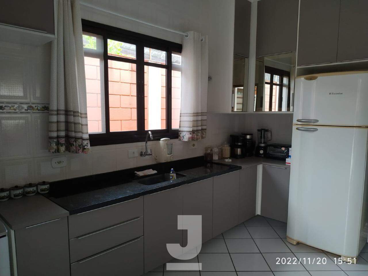 Casa à venda com 3 quartos, 178m² - Foto 17