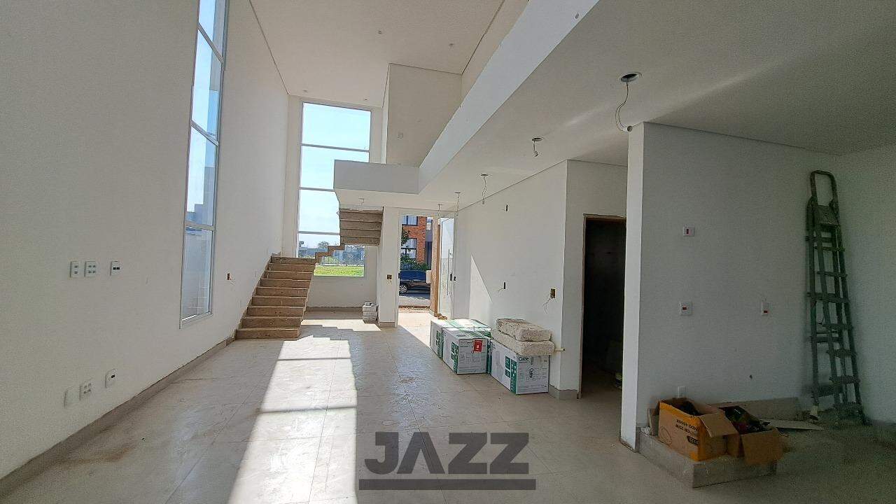 Casa de Condomínio à venda com 3 quartos, 270m² - Foto 3