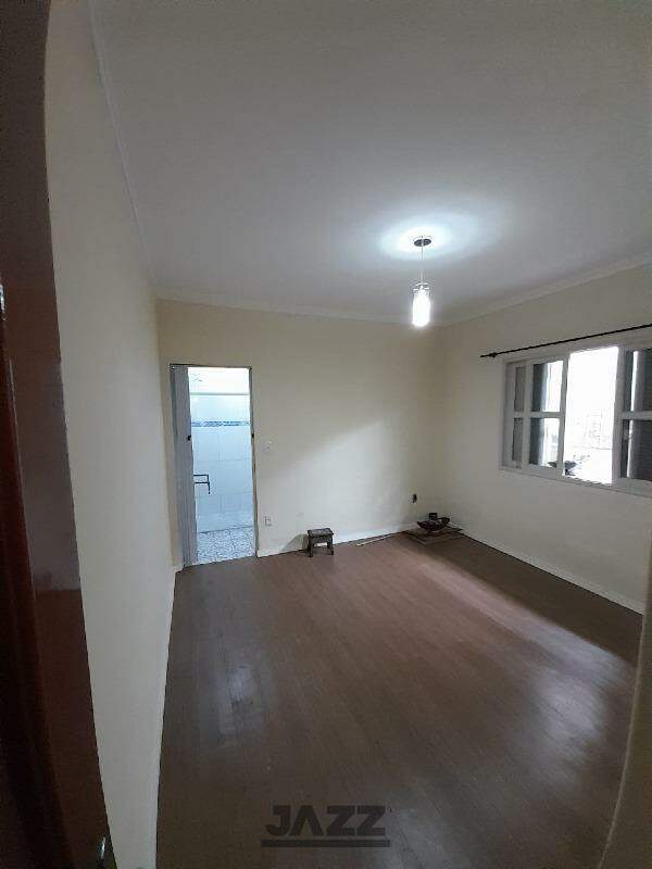 Casa à venda com 2 quartos, 70m² - Foto 9