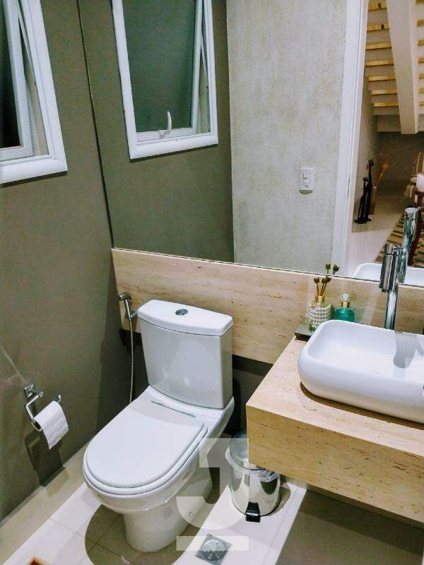 Casa de Condomínio à venda com 3 quartos, 300m² - Foto 18