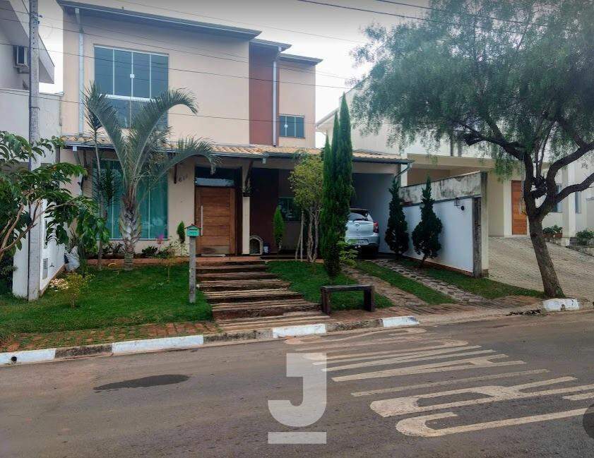 Casa de Condomínio à venda com 4 quartos, 248m² - Foto 1