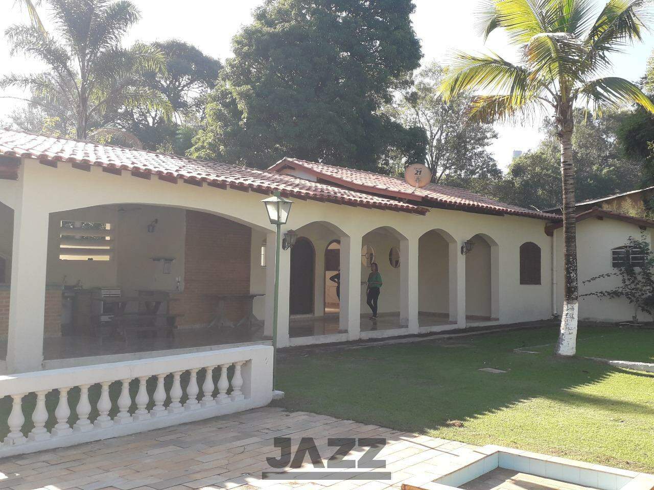 Fazenda à venda com 2 quartos, 200m² - Foto 1