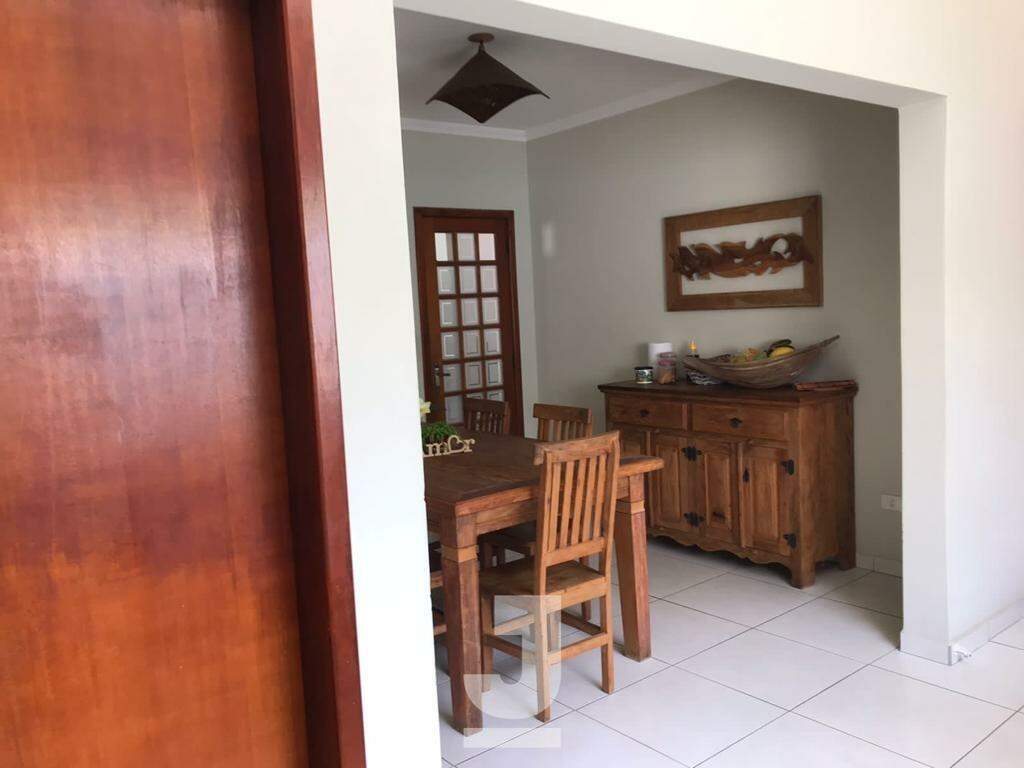 Fazenda à venda com 4 quartos, 313m² - Foto 8