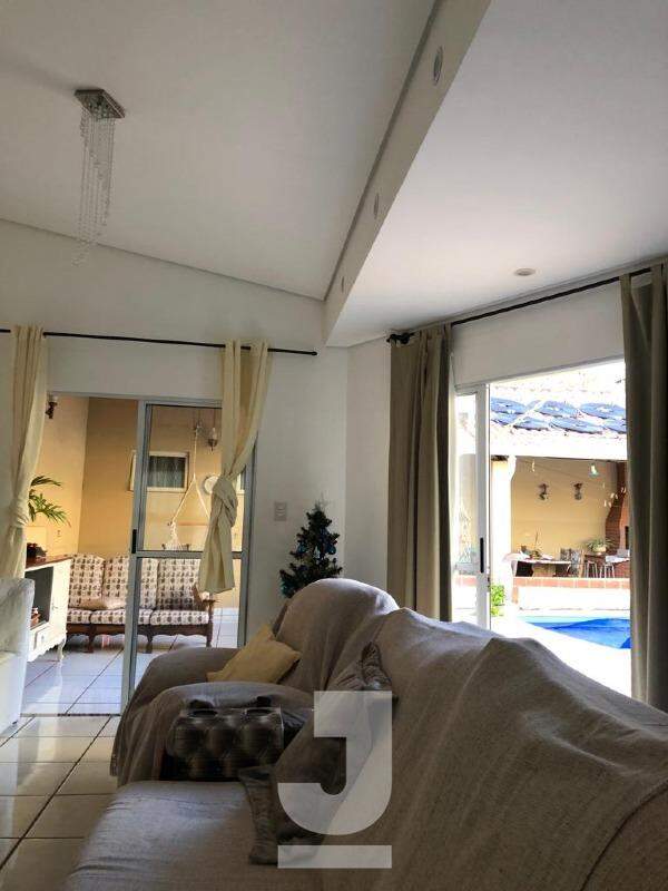 Casa à venda com 5 quartos, 174m² - Foto 26