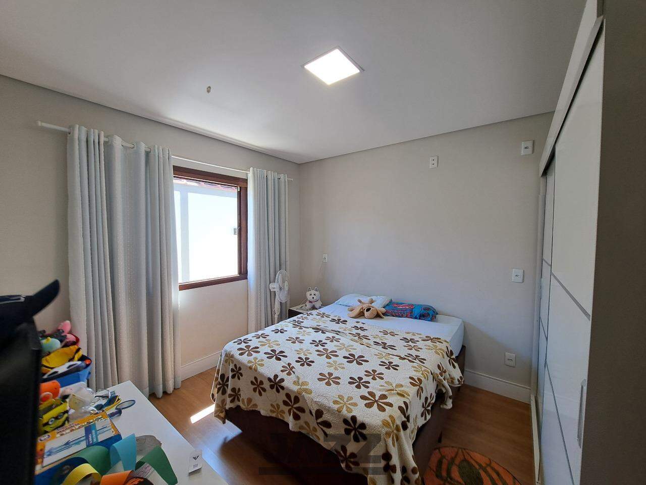 Casa, 3 quartos, 200 m² - Foto 21