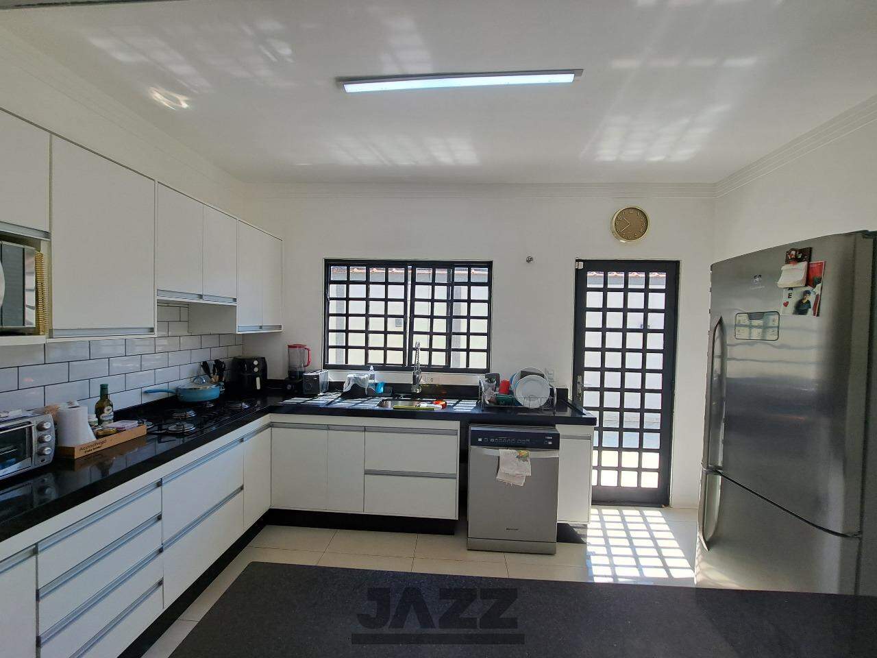 Casa, 3 quartos, 200 m² - Foto 7