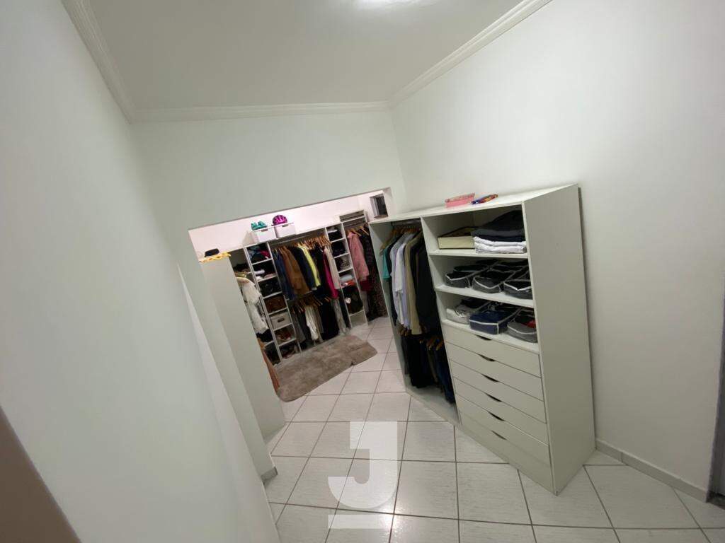 Casa à venda com 3 quartos, 200m² - Foto 8