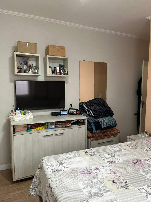 Casa à venda com 3 quartos, 87m² - Foto 14