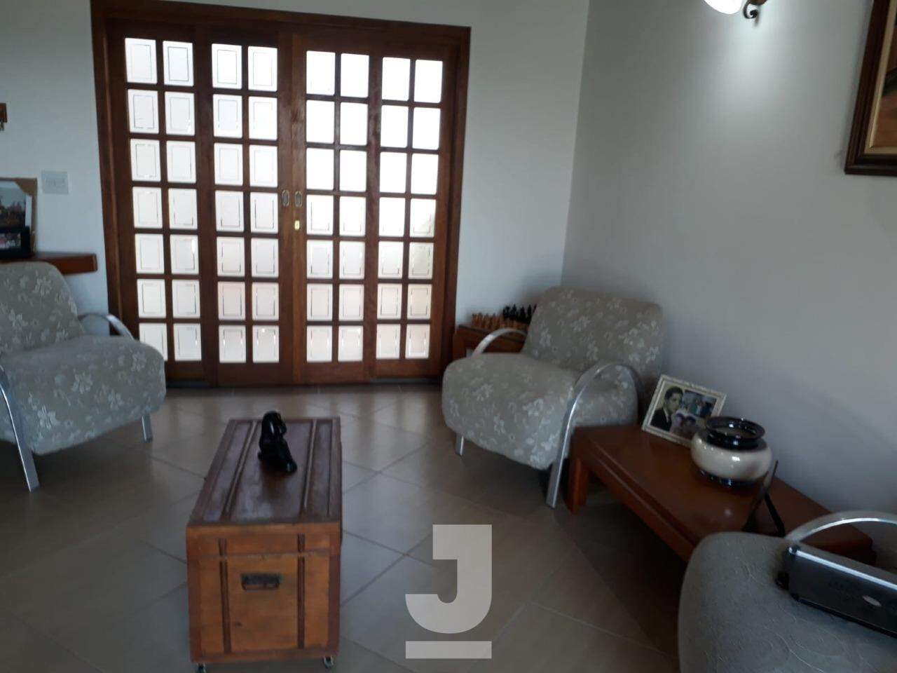 Casa à venda com 2 quartos, 334m² - Foto 10