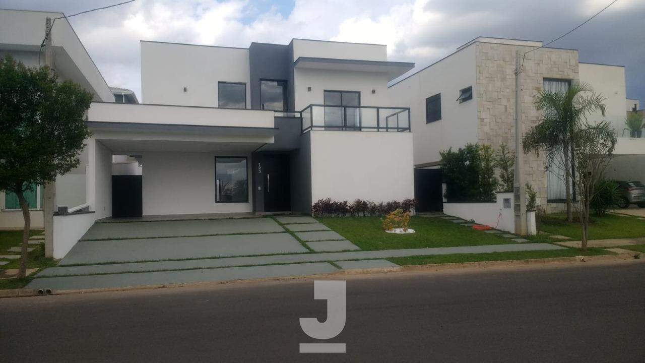 Casa de Condomínio à venda com 3 quartos, 202m² - Foto 2