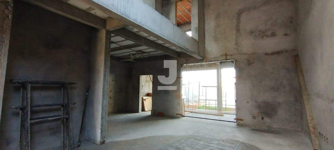 Casa de Condomínio à venda com 4 quartos, 231m² - Foto 4