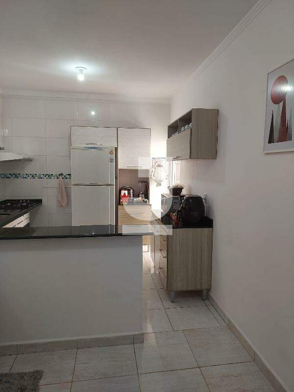 Casa à venda com 1 quarto, 94m² - Foto 13