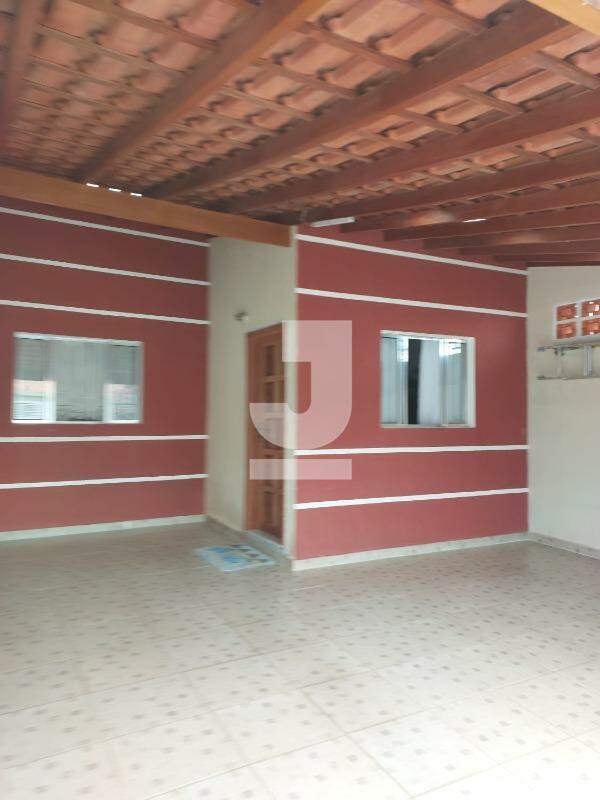 Casa à venda com 1 quarto, 94m² - Foto 1