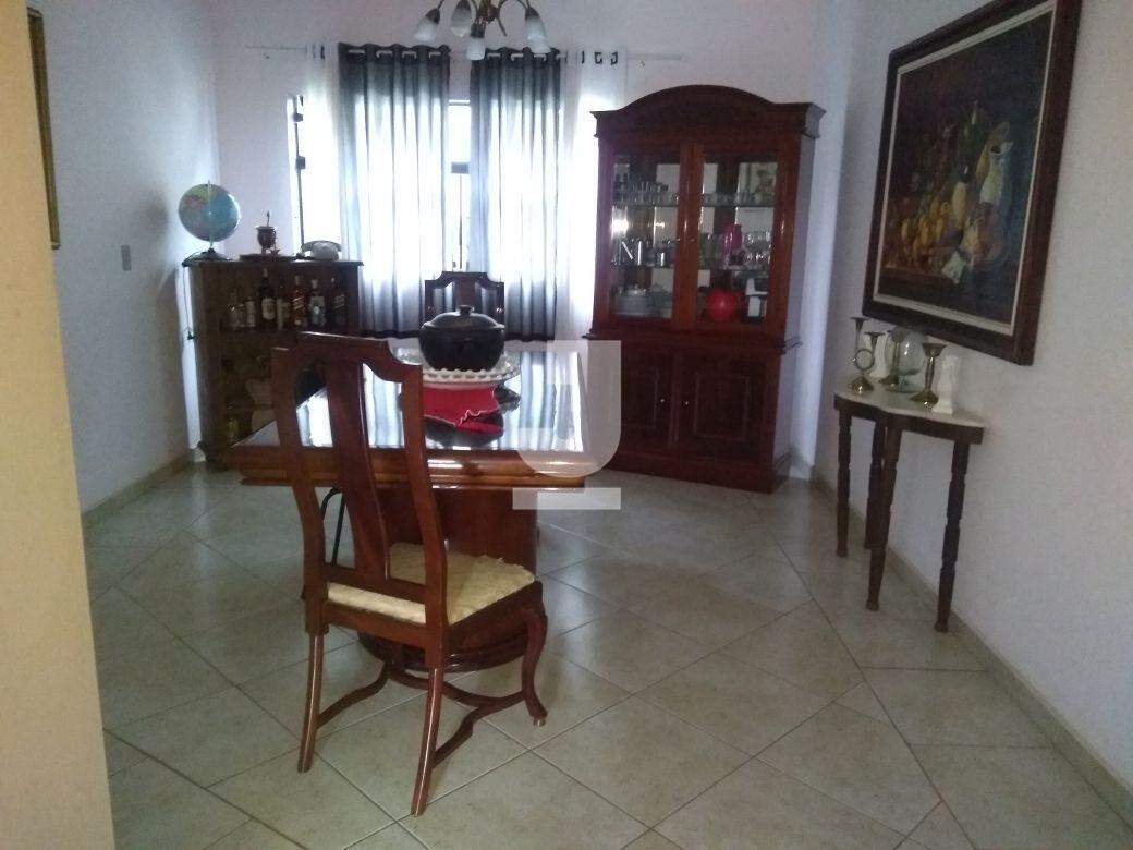 Casa de Condomínio à venda com 3 quartos, 450m² - Foto 11